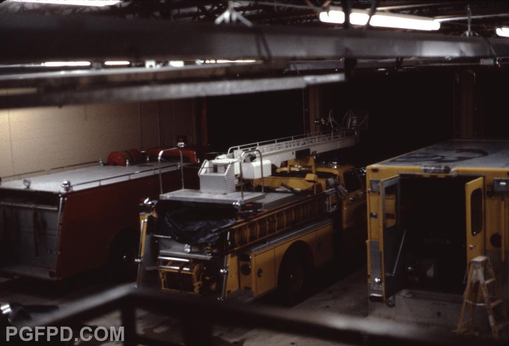 Tender 1224, Engine 1213 & Squad 1232 at
Station 2